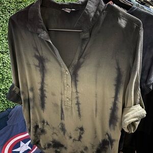 Rock & Republic Button-Up Shirt